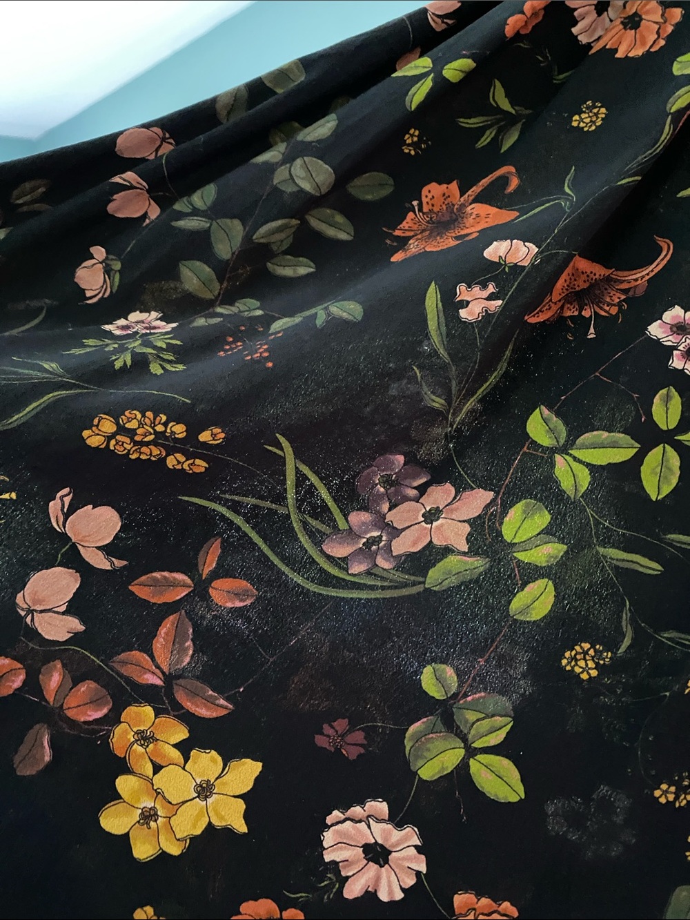 Amour Vert Blaze Washable Silk Skirt in Saint Germain Floral - Picture 5 of 9